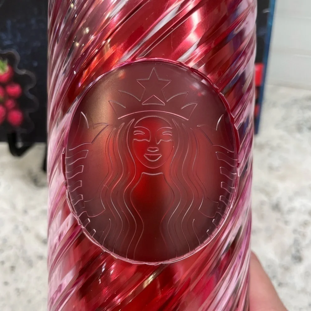 Starbucks Pink Spiral Swirl Stripe Textured Water Bottle Tumbler. NWT. Pretty!